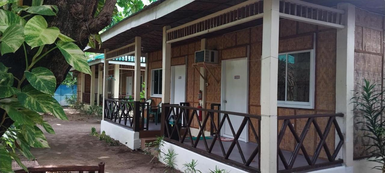 鲨鱼尾巴潜水中心酒店 Daanbantayan 外观 照片